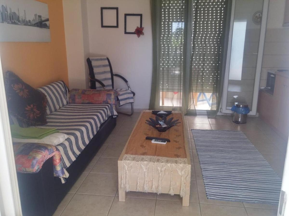 Oasis Apartment Неа-Миханиона Экстерьер фото